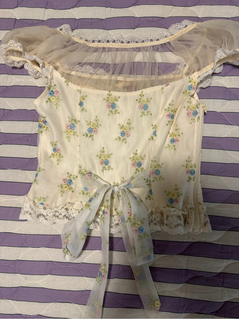 Lacemade Floral Coquette Lace Tops Bundle XS – 2 Tops - Picture 8 of 11
